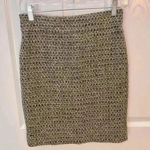 J.Crew Tweed Wool Blend Skirt size 00 - Picture 2 of 4